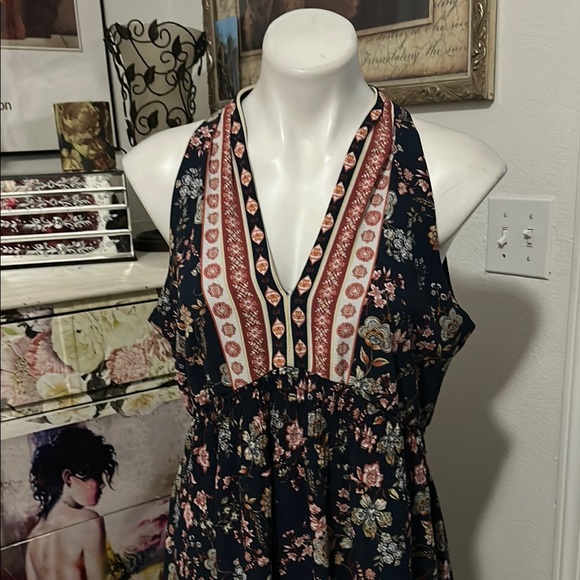 Vibrant Pink and Orange Halter Maxi Sundress - Picture 3 of 11